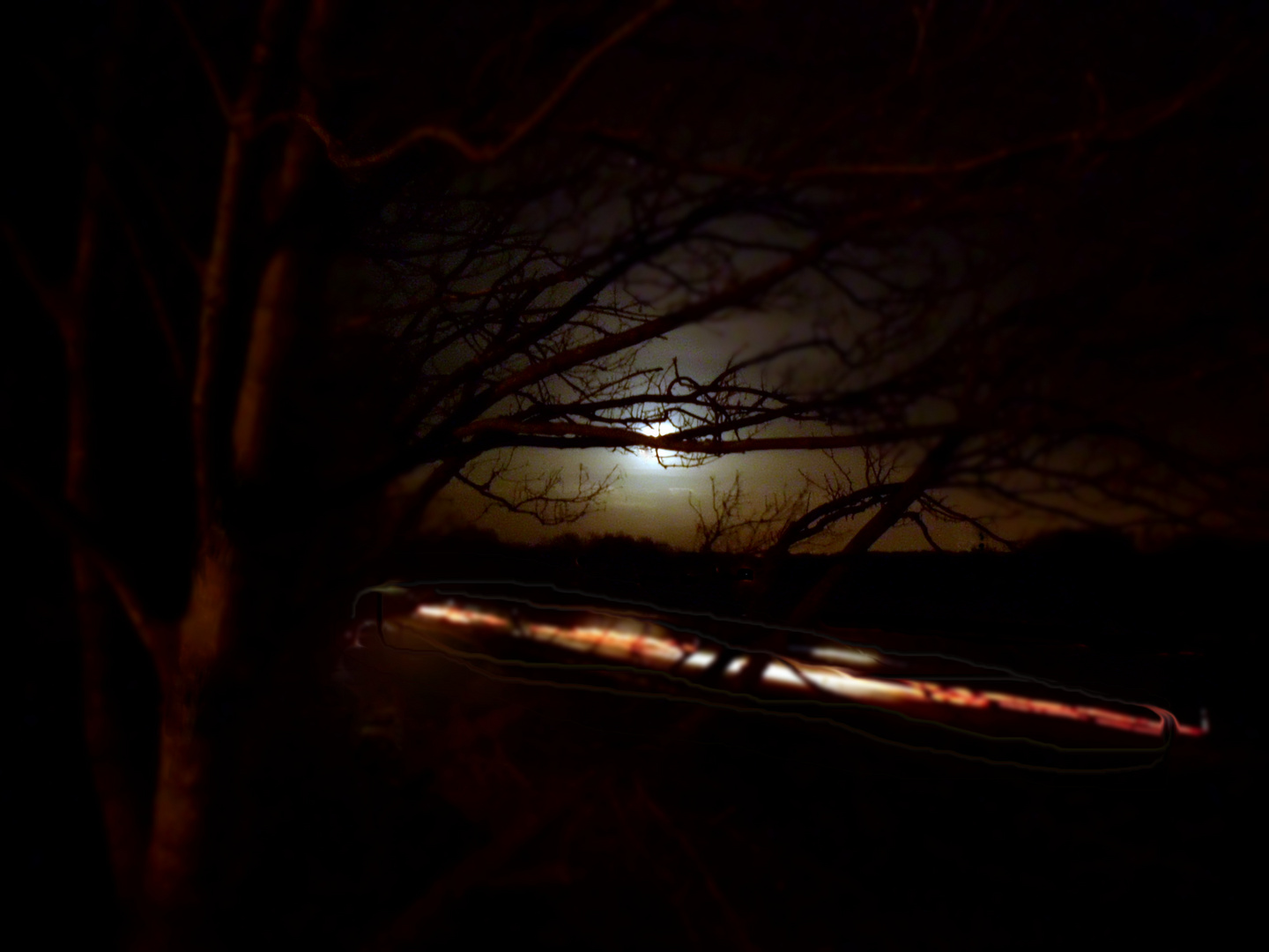 Mond über Autobahn