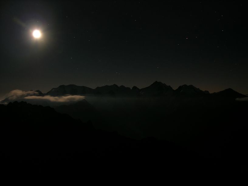 Mond über Bernina