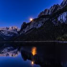 Mond über dem Dachstein