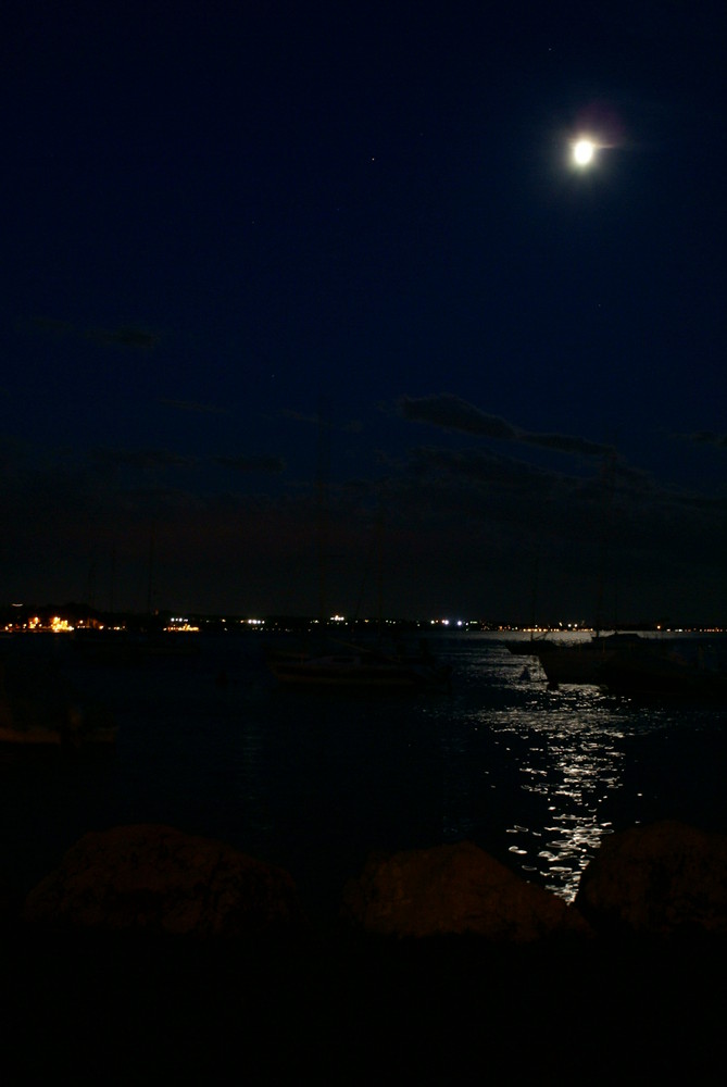 Mond über dem Lago di Garda (Bardolino)