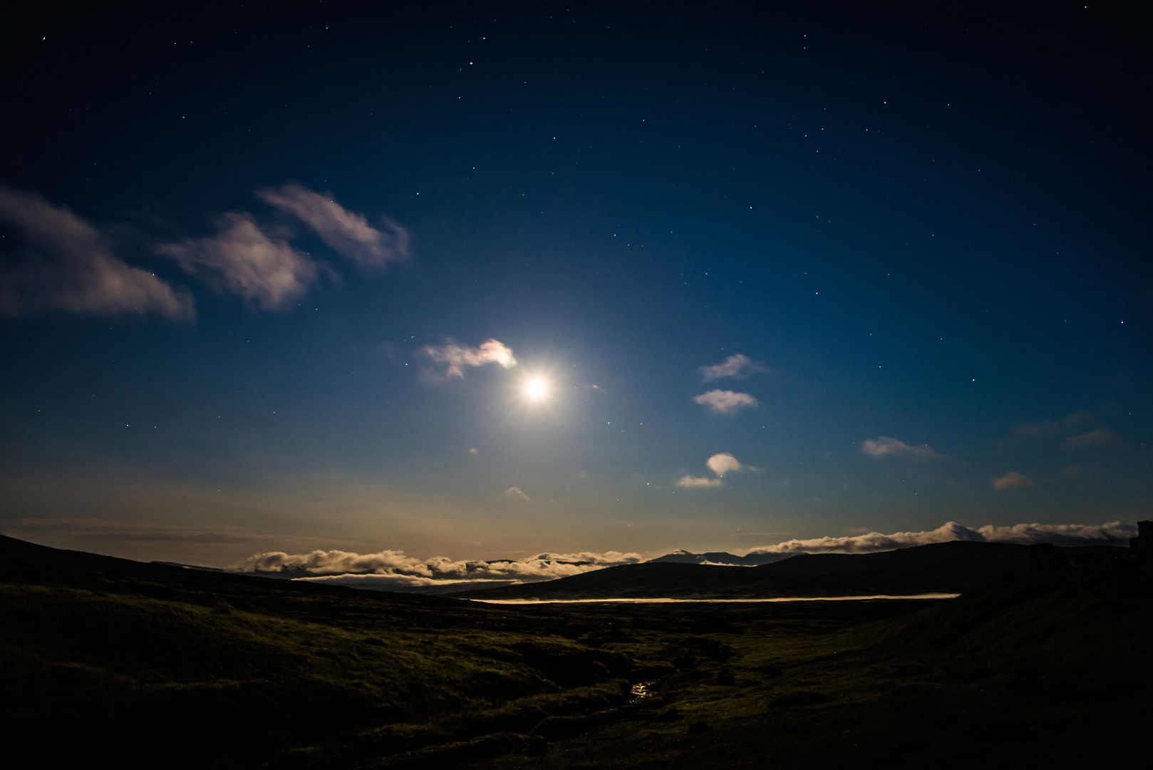 Mond über dem Rannoch Moor