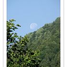 Mond über den Bergen am Lago di Ledro