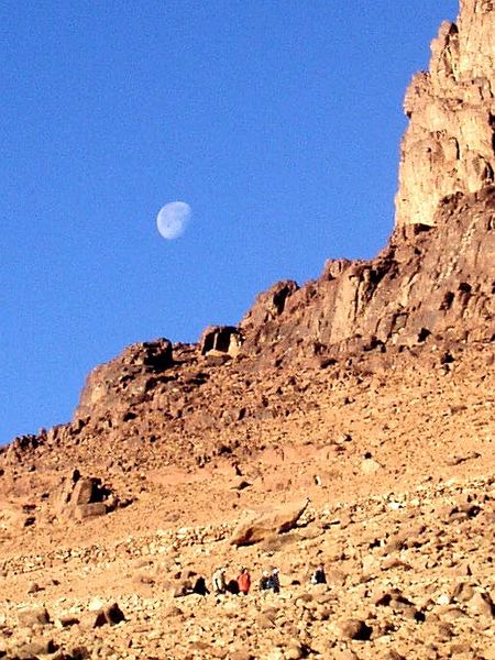 Mond ueber den Sinai von Nello