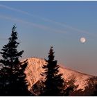 Mond über der Schneekoppe II