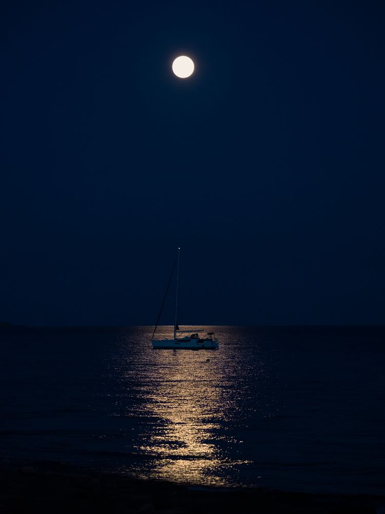 Mond über Formentera
