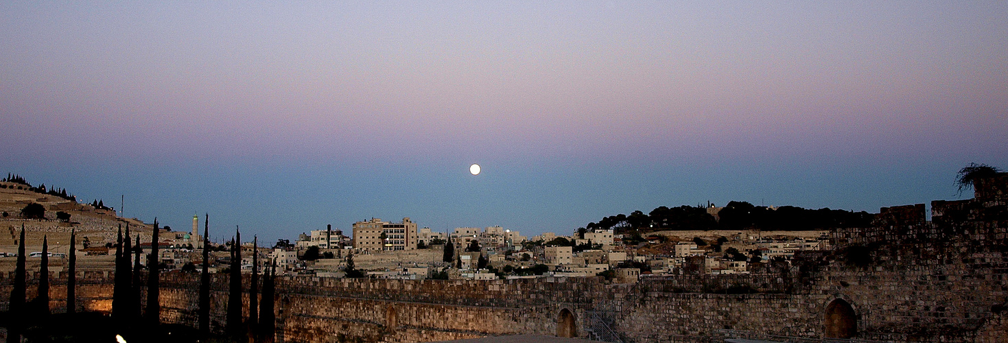 ***Mond über Jerusalem***