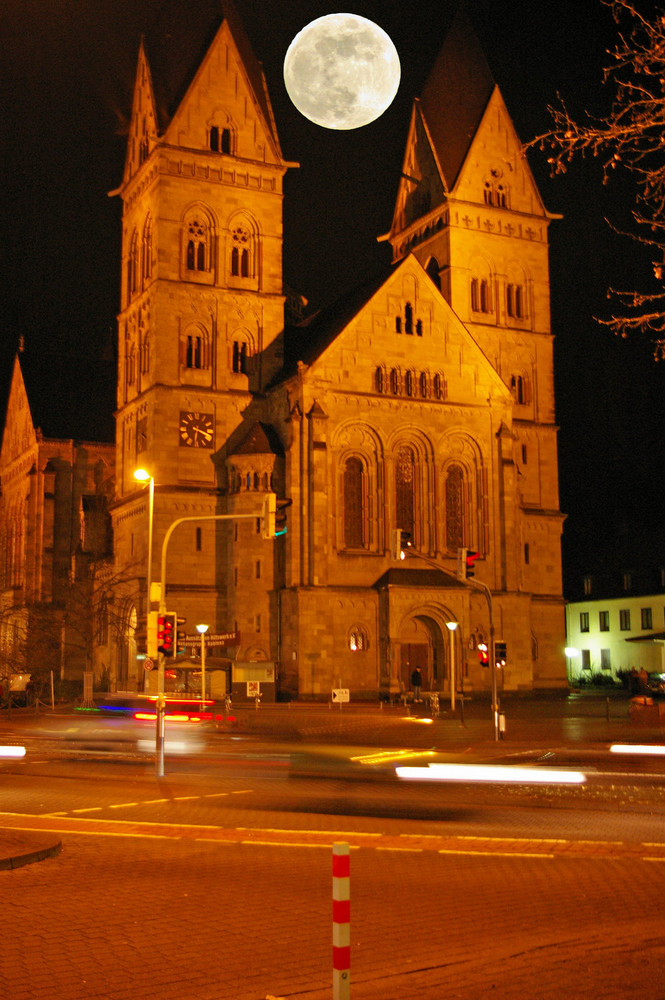 Mond über Koblenz