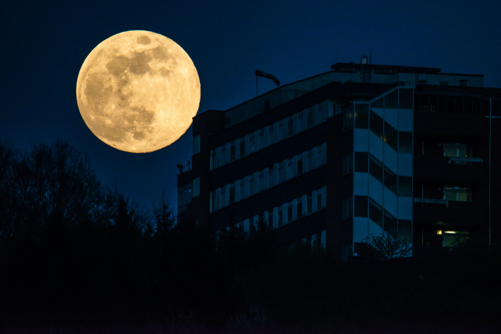 Mond über Para...