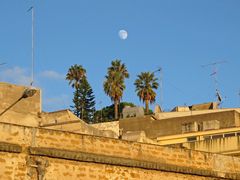 Mond über Sciacca / La luna su Sciacca