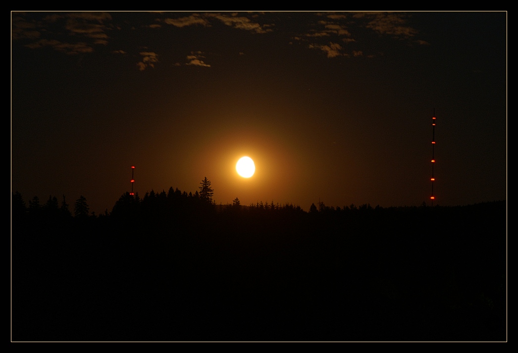 Mond über Torfhaus