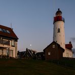 [ Mond und Leuchtturm, Urk am Ijsselmeer ]