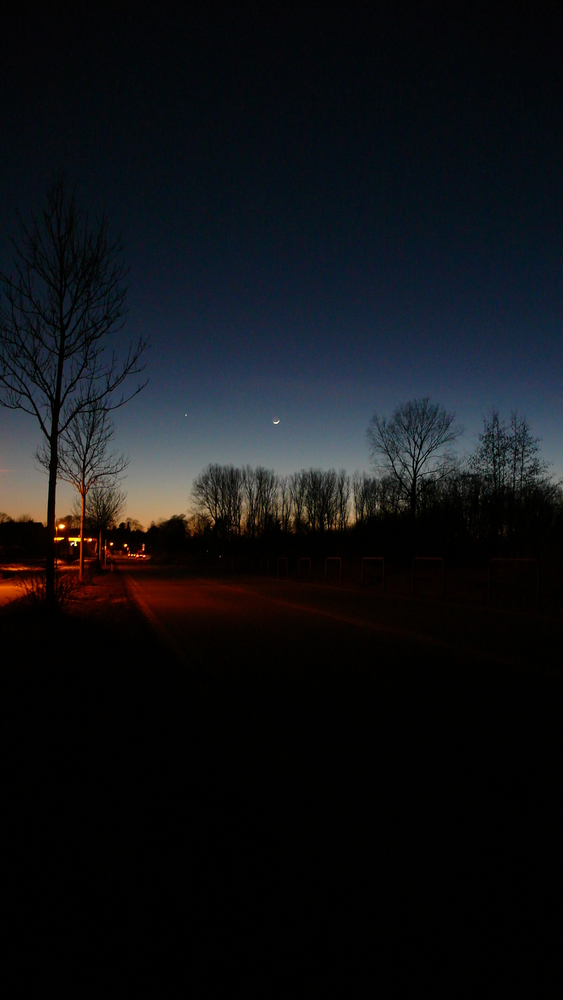 Mond und Stern über Scharbeutz