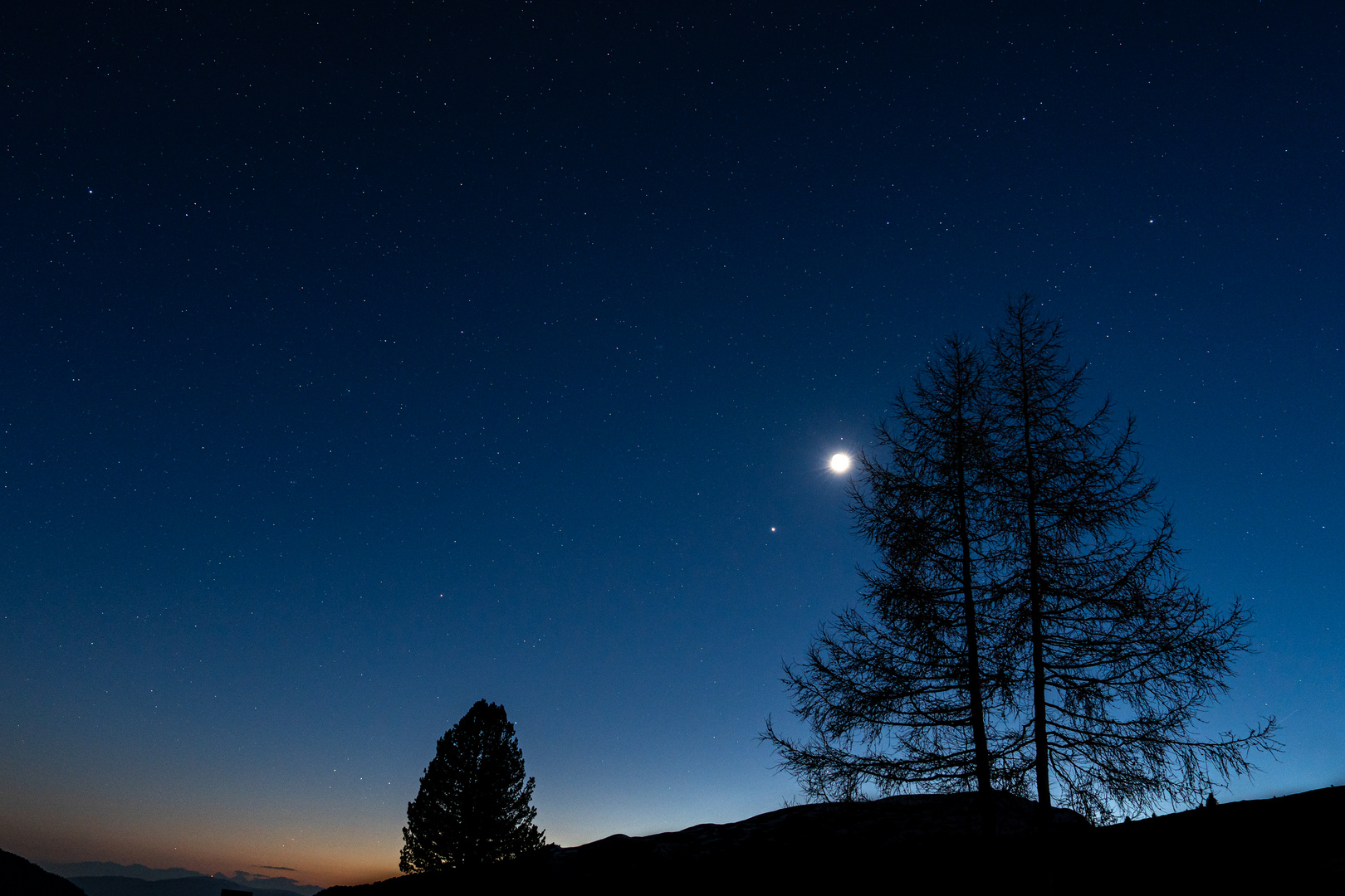 Mond und Sterne am Würzjoch