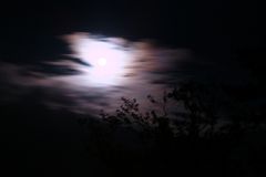 Mond und Wolken 2