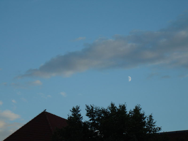 Mond- und Wolkenspiel