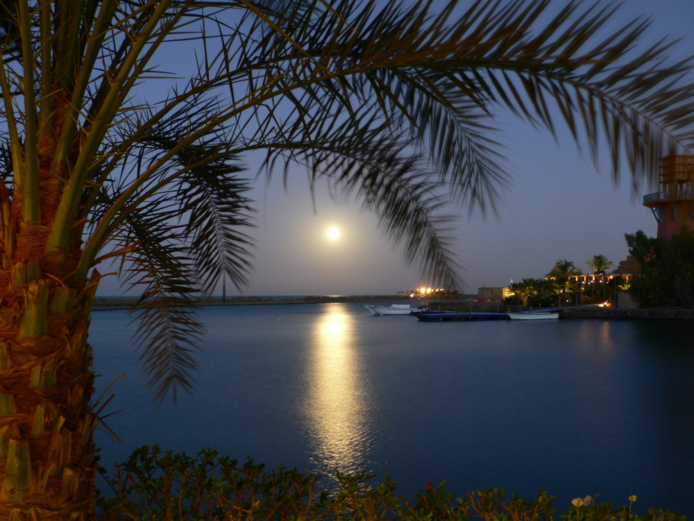 Mond Untergang - El Gouna