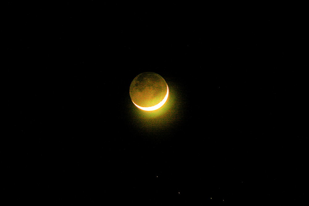 Mond unterhalb des Eibsee heute Abend