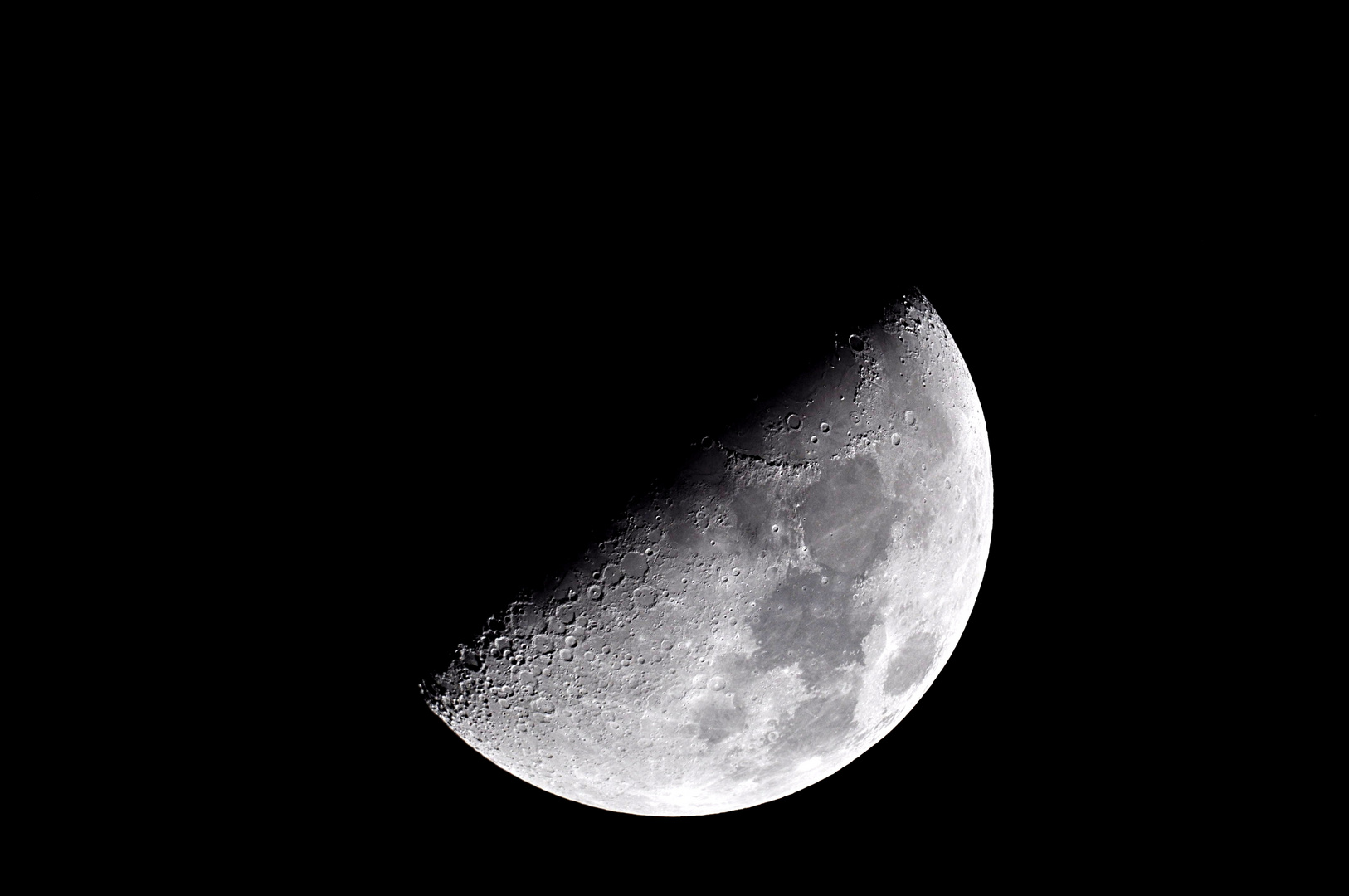 Mond vom 11.4.2011 nachgereicht