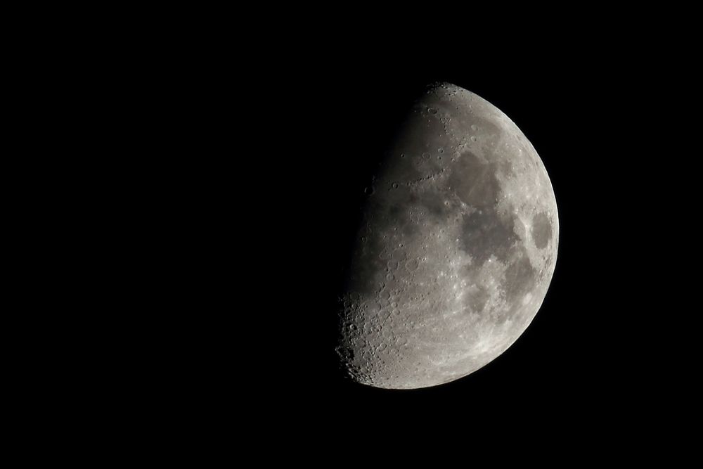 Mond von heute.. Foto & Bild | mondaufnahmen, himmel & universum