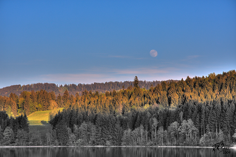 Mondaufgang am Niedersonthofnersee