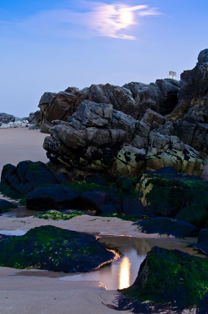 Mondaufgang am Port Rhu (Bretagne - Cote Sauvage) von photoweise 