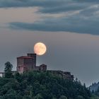 Mondaufgang am Trifels