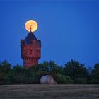 - Mondaufgang am Wasserturm -