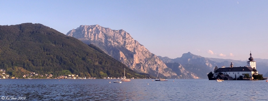 Mondaufgang über dem Traunsee