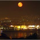 Mondaufgang über Istanbul