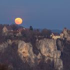 Mondaufgang über Schloss Werenwag I