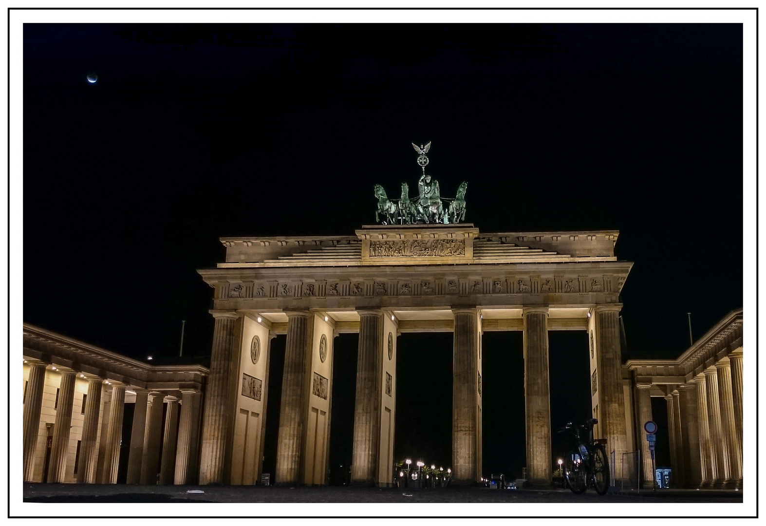 Mondfinsternis 2015 am Brandenburger Tor