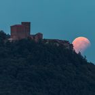 Mondfinsternis am Trifels