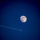 Mond_Flugzeug