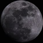 Mondkomposite aus 13 Bildern