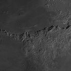 Mondkrater Eratosthenes und die Mondapenninen
