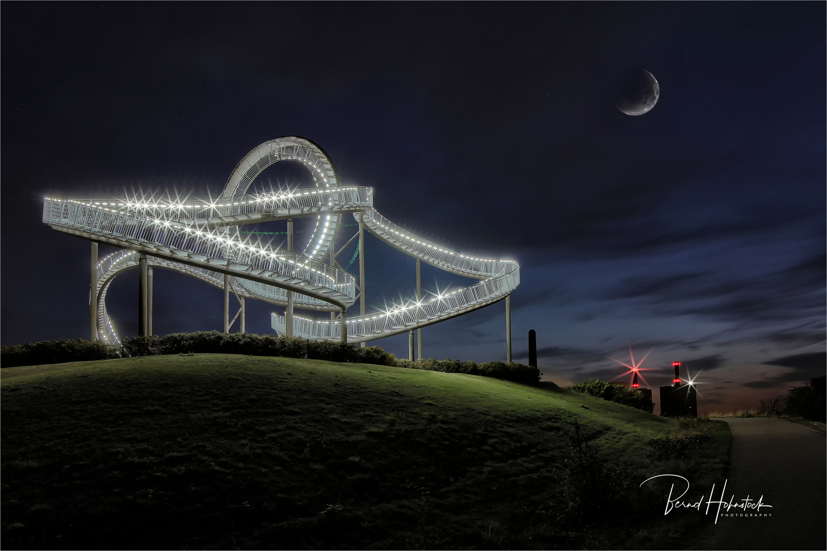 Mondnacht .... Tiger and Turtle – Magic Mountain