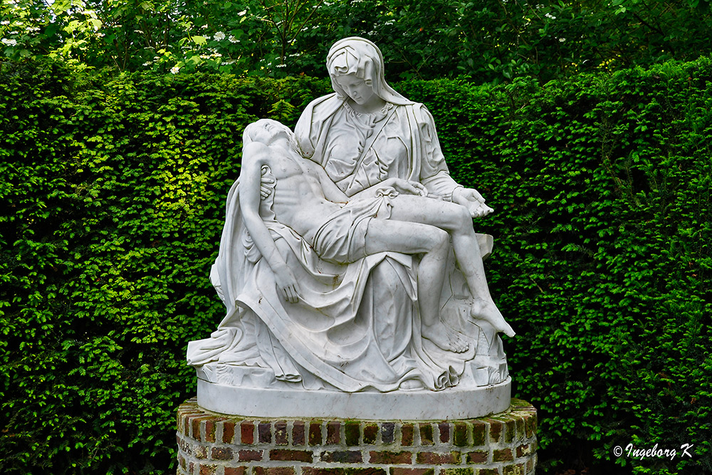 Mondo Verde - italienischer Garten - Pieta