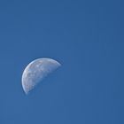 Mond_ohne_stativ_200mm mit 2xExtender_