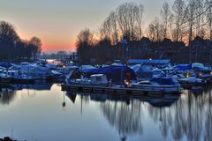 Mondorfer Hafen am Abend