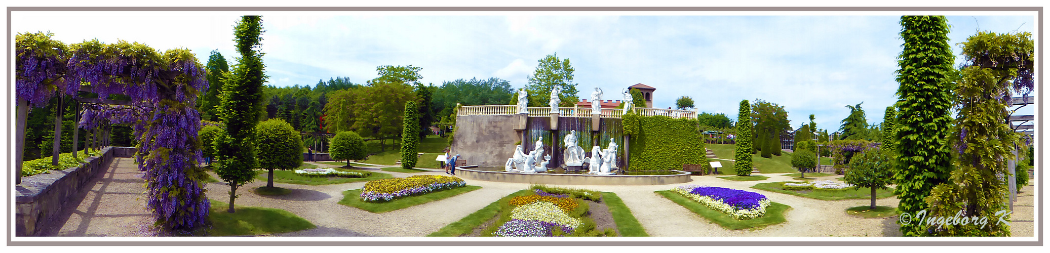 Mondoverde - Blick auf den Trevibrunnen -