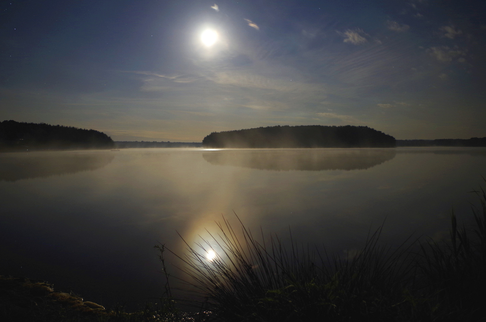 Mondschein am See