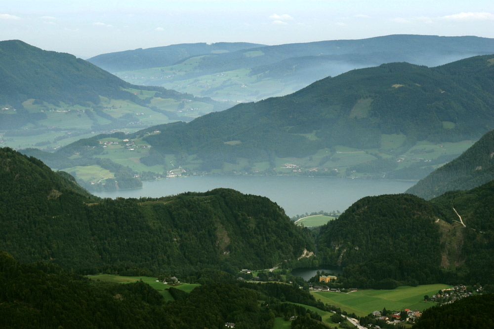 MONDSEE IN NEBELSTIMMUNG