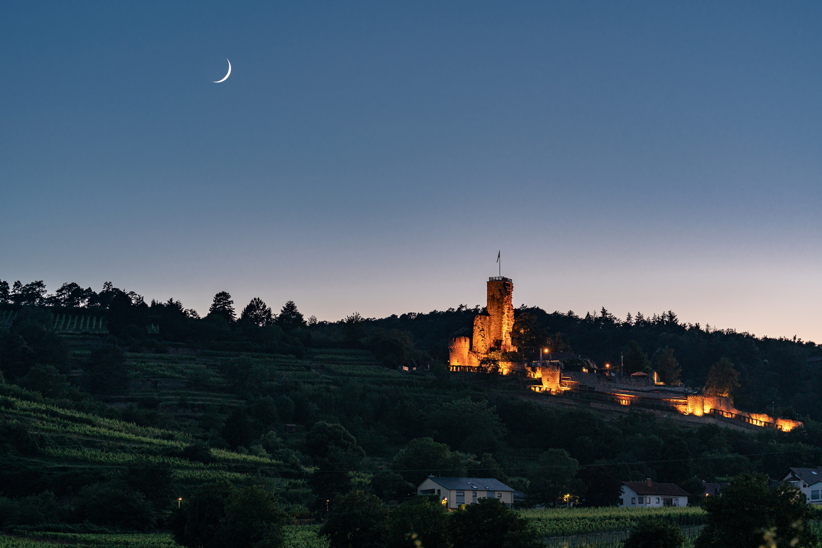 Mondsichel an der Wachtenburg