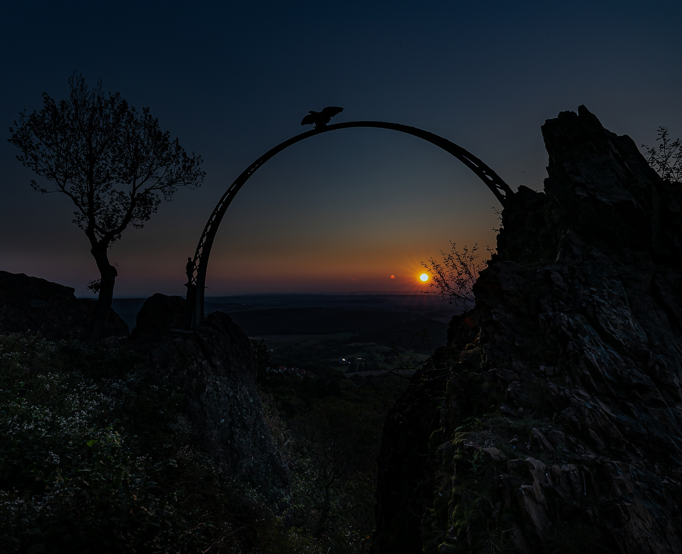Mond_Sonne Foto & Bild | jahreszeiten, sommer, sonnenaufgänge Bilder
