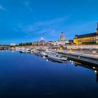 Mondspiel in der Blauen Stunde