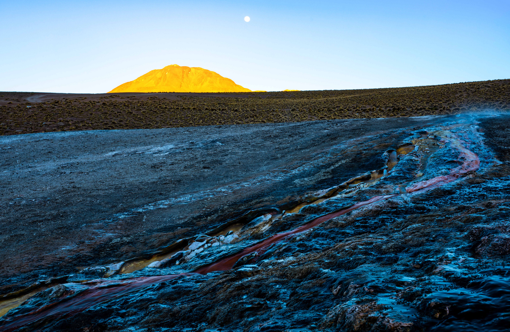 Mondstimmung beim Krater El Tatio