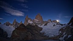 Monduntergang am Fitz Roy