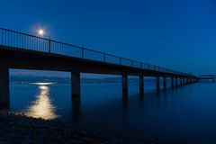 Monduntergang im Strandbad Langenargen