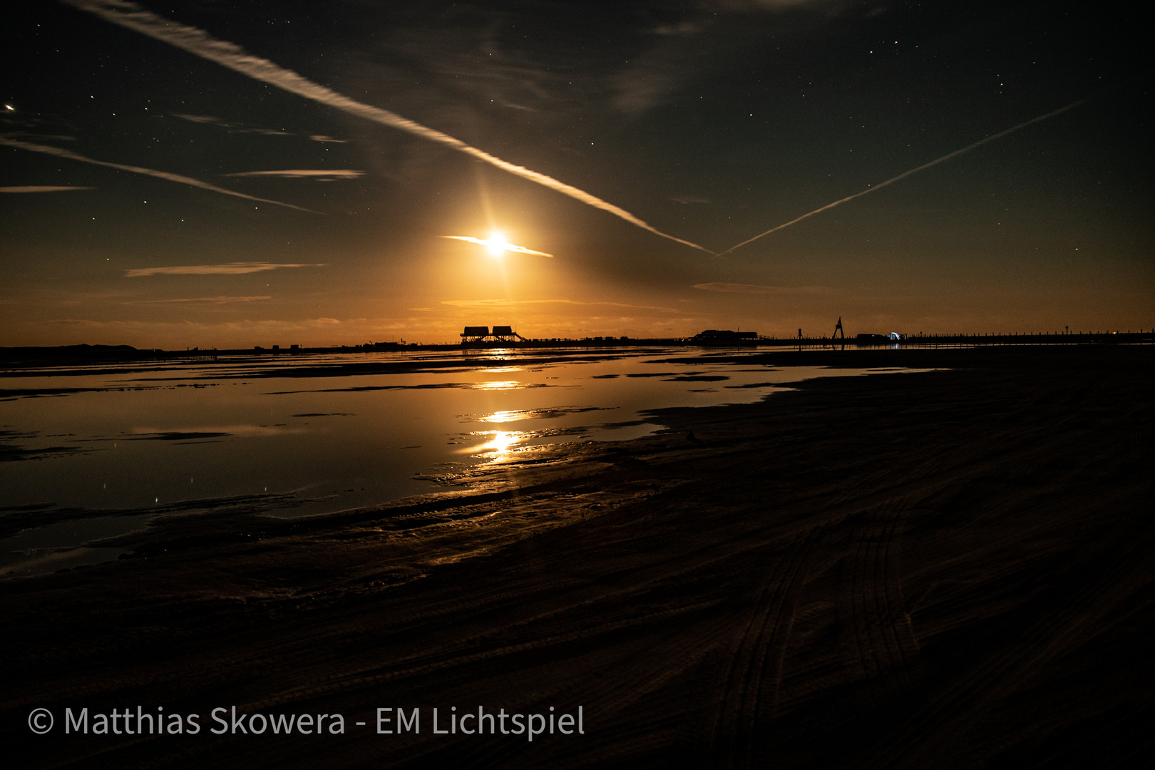 Monduntergang in Sankt Peter Ording 