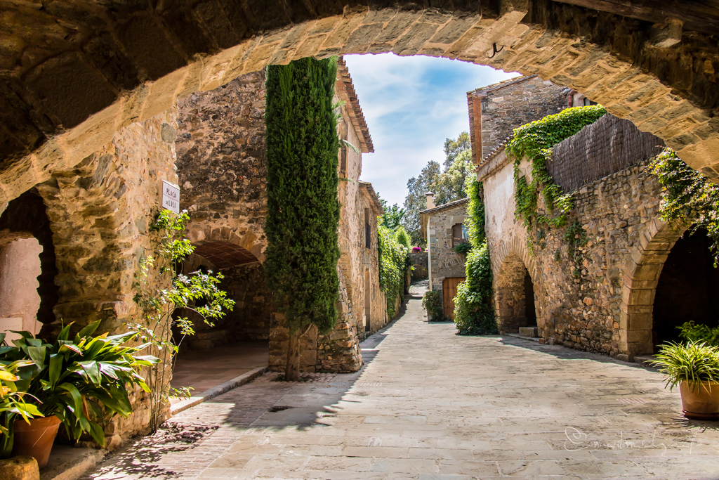 Monells, Girona.